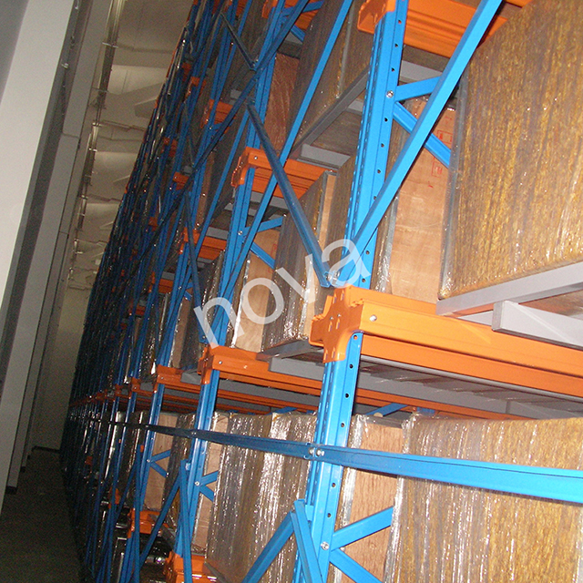 Matibay na Drive sa Pallet Rack System