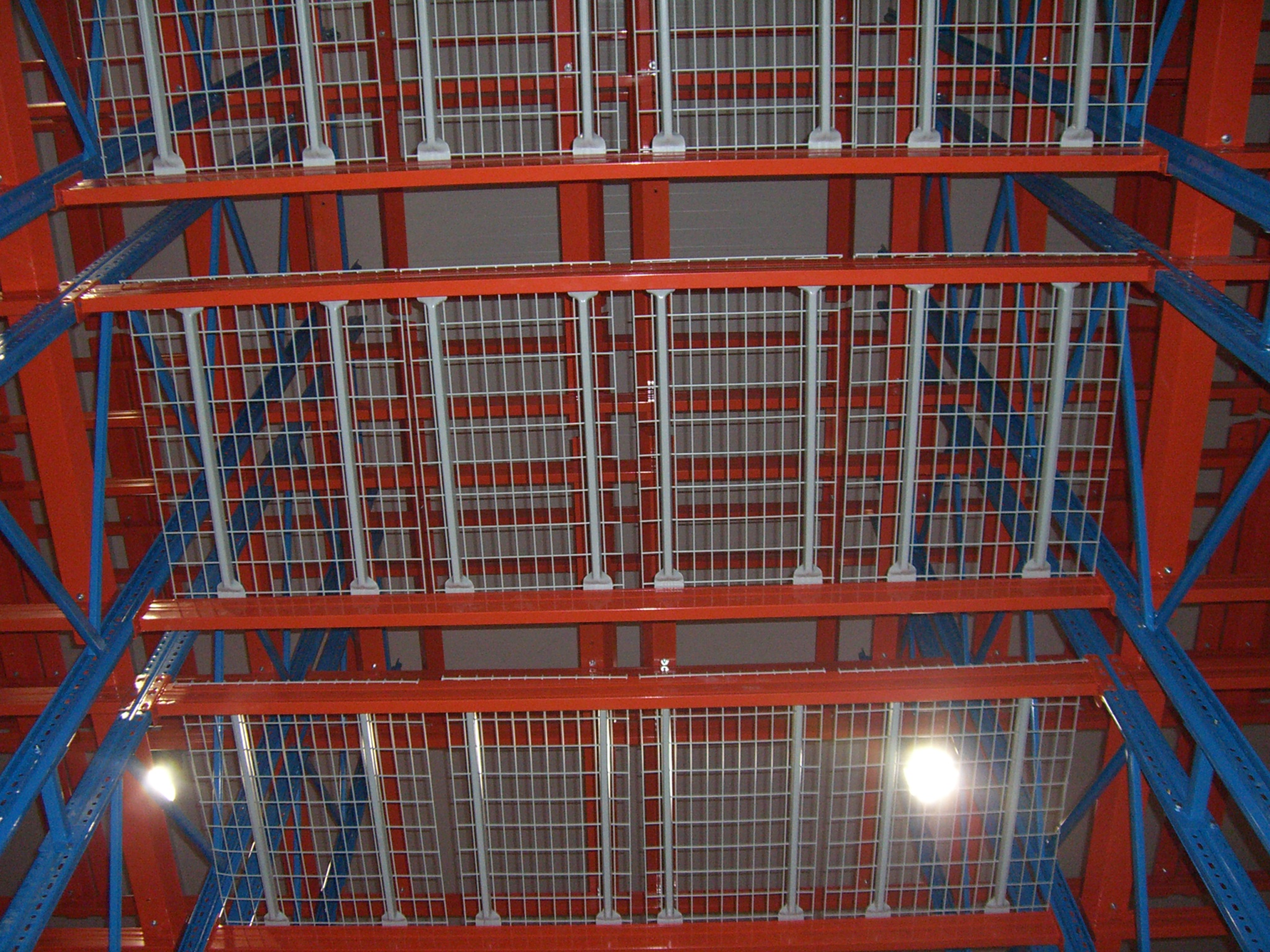 Customized heavy duty warehouse storage selective pallet racking 