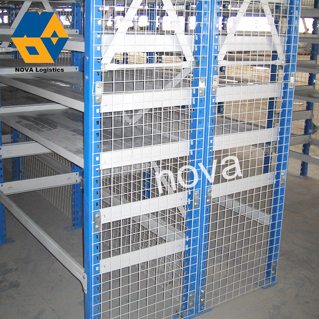 Medium Duty Metal Q235 Steel Teardrop Longspan Rack Commercial Stacking Racks at Shelves