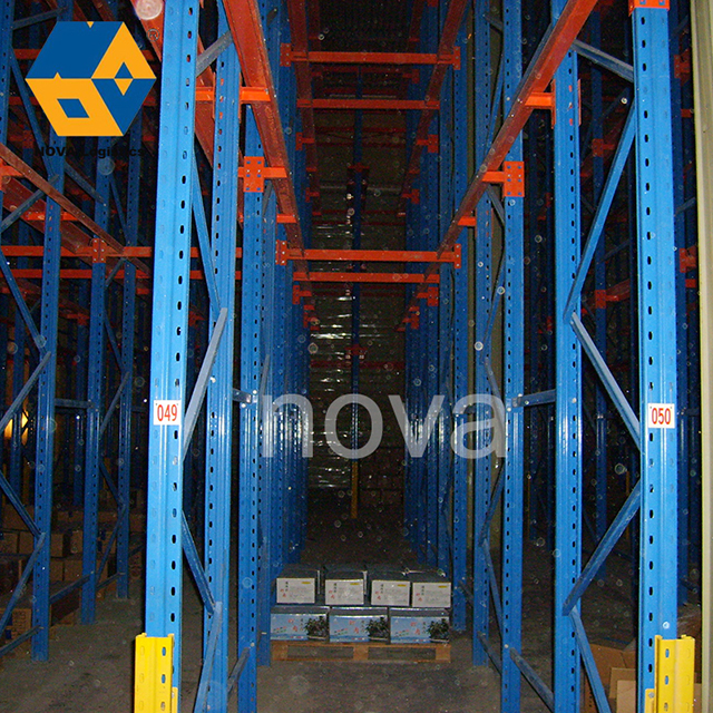 Matibay na Drive sa Pallet Rack System