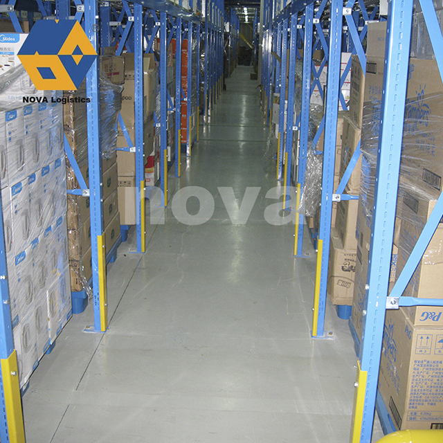 Steel Medium Duty Rack Mezzanine na may Floor Support