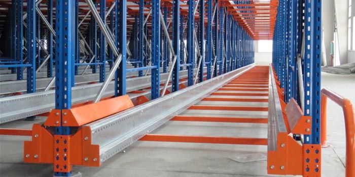 Warehouse Automatic Racking Radio Shuttle Pallet Rack Shuttle Racking System